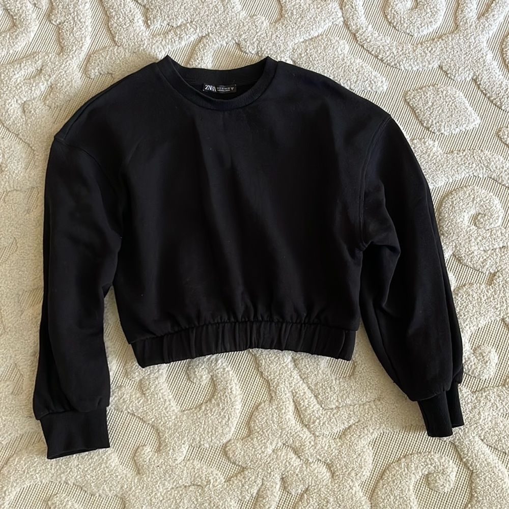 Zara cropped sweatshirt